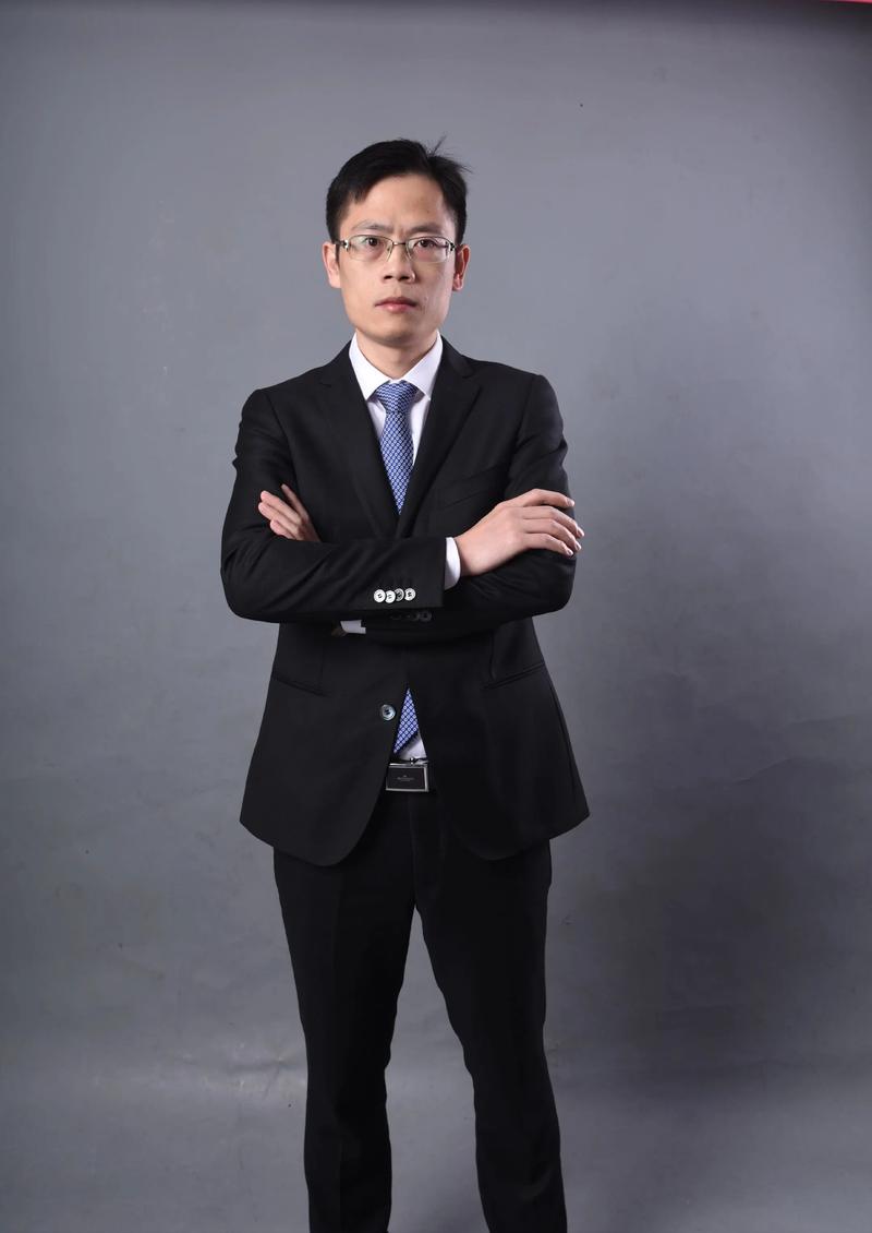 齐莱童 视觉与舞美负责人